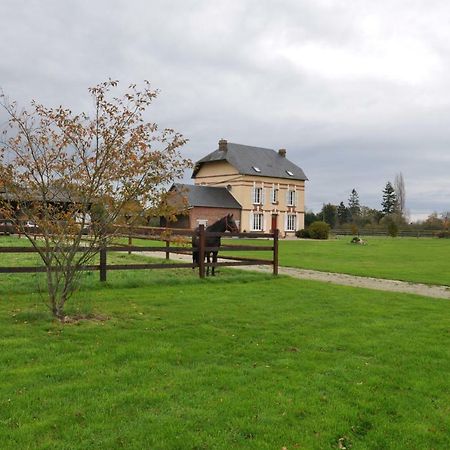 B&B Haras De La Cour Fleury Saint-Michel-de-Livet Eksteriør bilde
