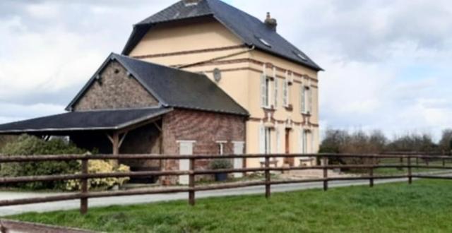 B&B Haras De La Cour Fleury Saint-Michel-de-Livet Eksteriør bilde